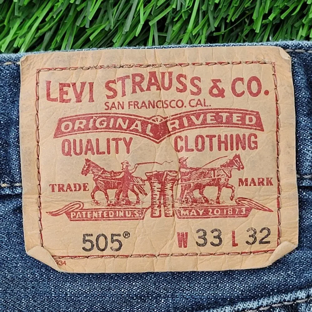 LEVIS 505 Jeans 32x31 Straight Faded Medium-Wash Whiskered